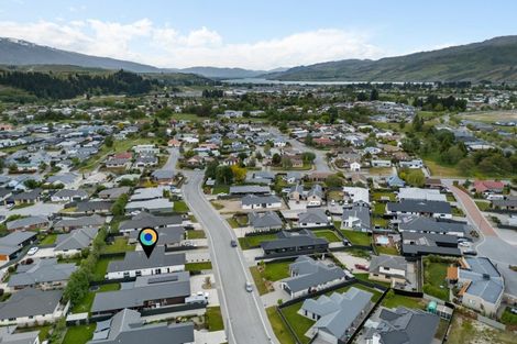 Photo of property in 16 Hosking Drive, Cromwell, 9310