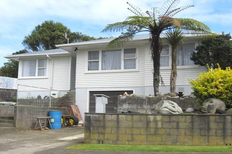 Photo of property in 40 Clearmont Crescent, Blagdon, New Plymouth, 4310