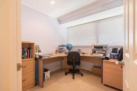 Photo of property in 54a Mcfadzean Drive, Blockhouse Bay, Auckland, 0600