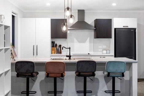 Photo of property in 6 Blacklock Road, Pyes Pa, Tauranga, 3112