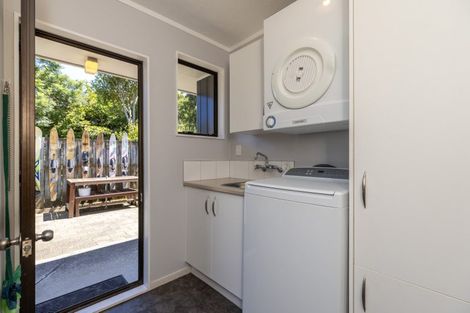 Photo of property in 2 Kanawa Street, Waikanae, 5036