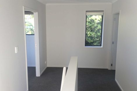 Photo of property in 10 Akeake Lane, Manurewa, Auckland, 2102