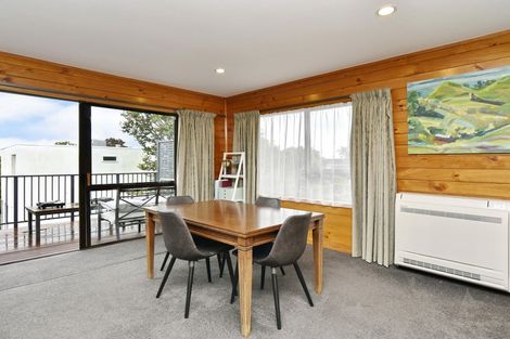 Photo of property in 1 Rockview Place, Mount Pleasant, Christchurch, 8081
