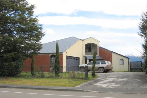 Photo of property in 33 Dusky Street, Te Anau, 9600