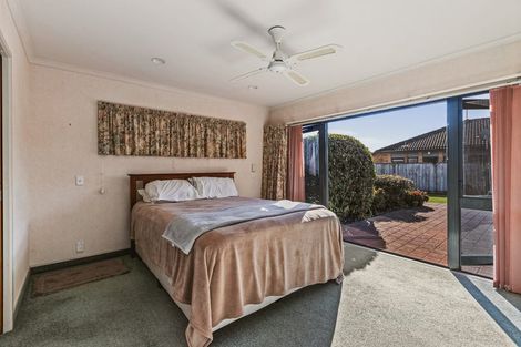 Photo of property in 11 Belgrave Place, Taradale, Napier, 4112