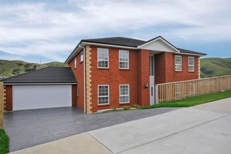Photo of property in 42 Mauldeth Terrace, Churton Park, Wellington, 6037