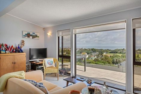 Photo of property in 12c Rimu Street, Strandon, New Plymouth, 4312