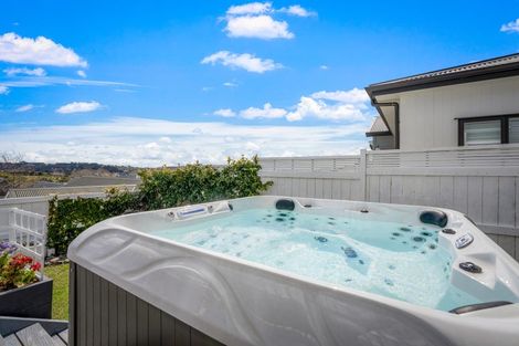 Photo of property in 43 Barcliff Terrace, Gulf Harbour, Whangaparaoa, 0930