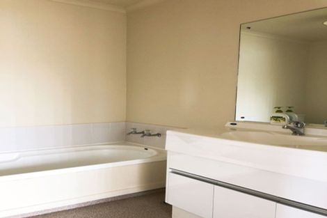 Photo of property in 45 Pooks Road, Ranui, Auckland, 0612