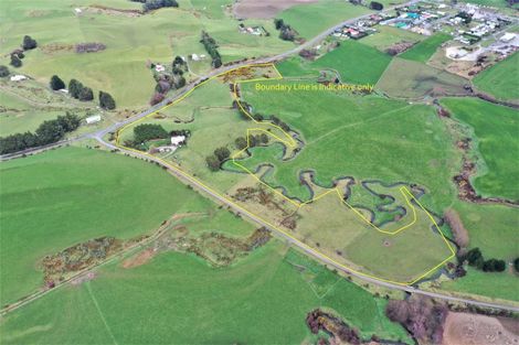 Photo of property in 9 Neill Road, Tokanui, 9884