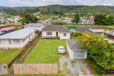 Photo of property in 11 Moohan Street, Wainuiomata, Lower Hutt, 5014