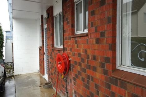 Photo of property in 2/35 Mana Esplanade, Paremata, Porirua, 5026