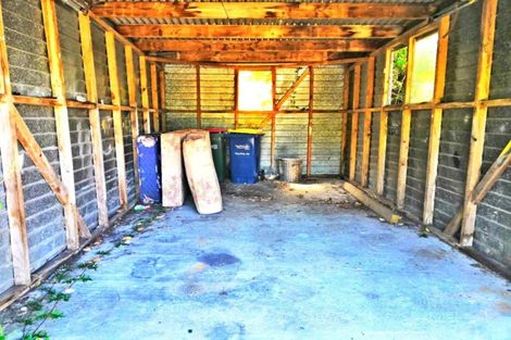 Photo of property in 71 Chivalry Road, Glenfield, Auckland, 0629