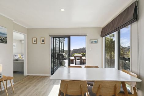 Photo of property in 5b Becker Way, Karori, Wellington, 6012
