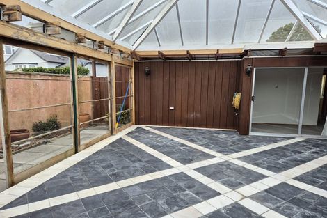 Photo of property in 39 Lucknow Terrace, Khandallah, Wellington, 6035