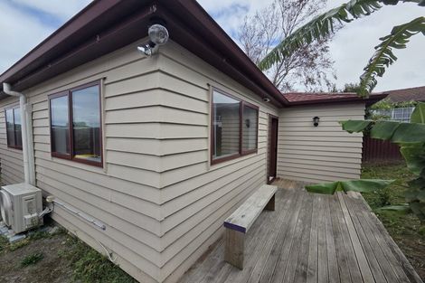 Photo of property in 63 Alabaster Drive, Papatoetoe, Auckland, 2025