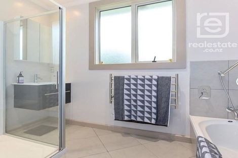 Photo of property in 263 Helensburgh Road, Helensburgh, Dunedin, 9010