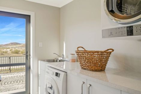 Photo of property in 1 Cirrus Place, Omarama, 9412