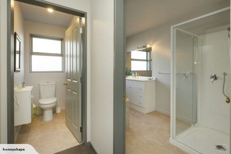 Photo of property in 36 Rodeo Drive, Kelvin Grove, Palmerston North, 4414