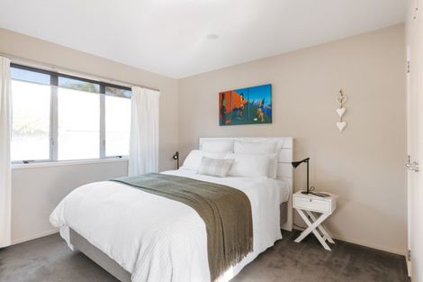 Photo of property in 22 Oriental Parade, Papamoa Beach, Papamoa, 3118