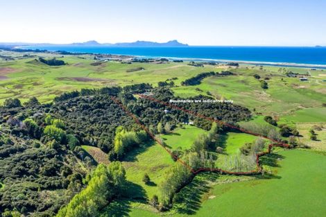 Photo of property in 145 Mclean Road, Waipu, 0582