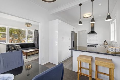 Photo of property in 145 Stokes Valley Road, Stokes Valley, Lower Hutt, 5019