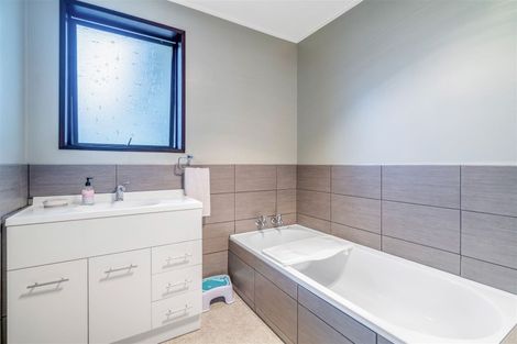 Photo of property in 39 Liverpool Street, Riversdale, 9776