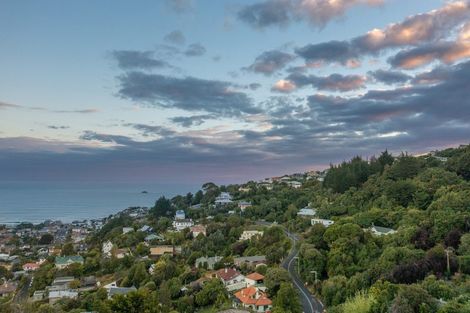 Photo of property in 149 Easther Crescent, Kew, Dunedin, 9012