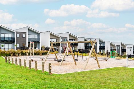 Photo of property in 6 Kotuitui Drive, Wainui, 0992