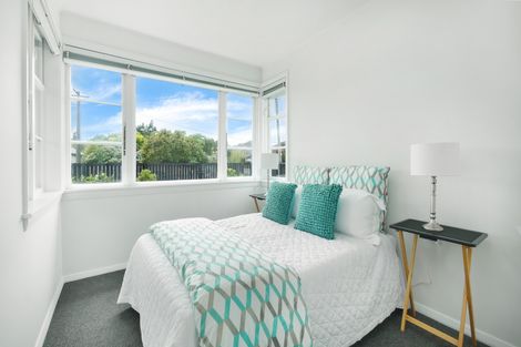 Photo of property in 3 Bateman Avenue, Bryndwr, Christchurch, 8053