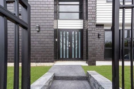 Photo of property in 18 Calvert Avenue, Mangere East, Auckland, 2024