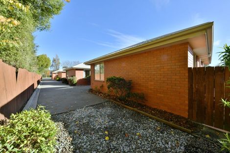 Photo of property in 4/108 Yaldhurst Road, Sockburn, Christchurch, 8042