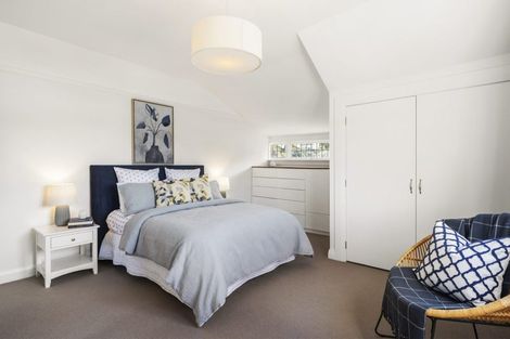 Photo of property in 103 Derwent Street, Island Bay, Wellington, 6023