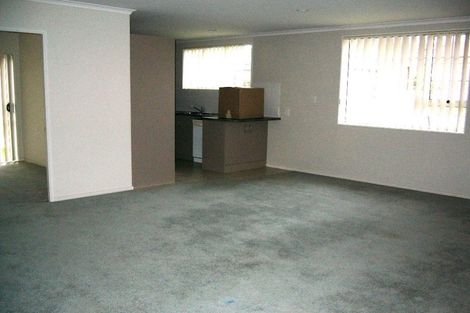 Photo of property in 26 Duckworth Road, Papakura, 2110