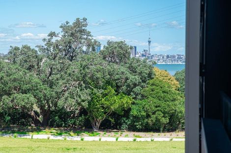 Photo of property in Amaia, 405/48 Esmonde Road, Takapuna, Auckland, 0622