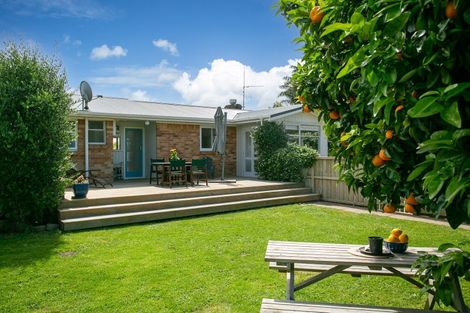 Photo of property in 43 Weld Street, Cambridge, 3434