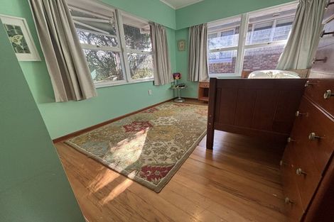 Photo of property in 454 Old Te Atatu Road, Te Atatu Peninsula, Auckland, 0610