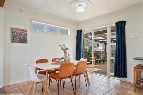 Photo of property in 162 Weraroa Road, Levin, 5510