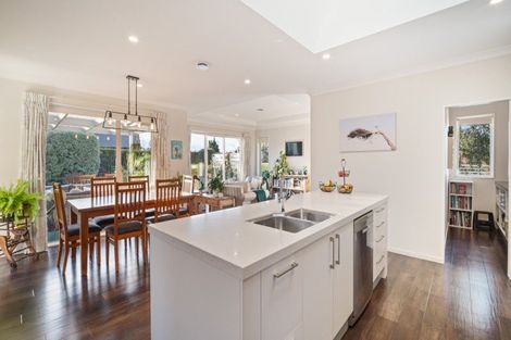 Photo of property in 14 Riverside Way, Amberley, 7410