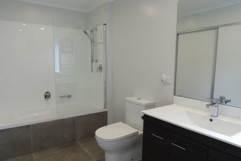 Photo of property in 33 Saltmarsh Road, Hobsonville, Auckland, 0616