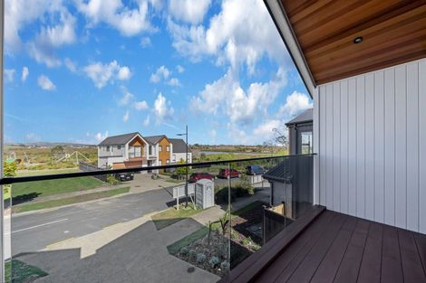 Photo of property in 29 Catalina Avenue, Rosehill, Papakura, 2113