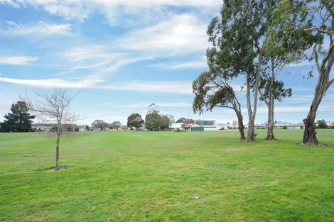 Photo of property in 7 Fieldmoor Place, Parklands, Christchurch, 8083