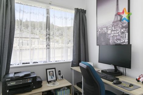 Photo of property in 16a Kairimu Street, Stokes Valley, Lower Hutt, 5019