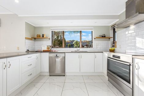 Photo of property in 34 Shackle Lane, Whitby, Porirua, 5024