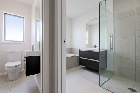 Photo of property in 6 George Yee Place, Taradale, Napier, 4112