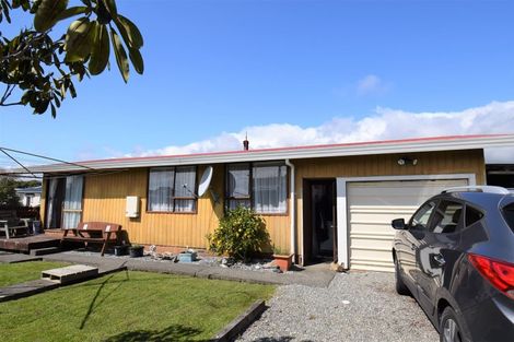 Photo of property in 229 Stafford Street, Hokitika, 7810