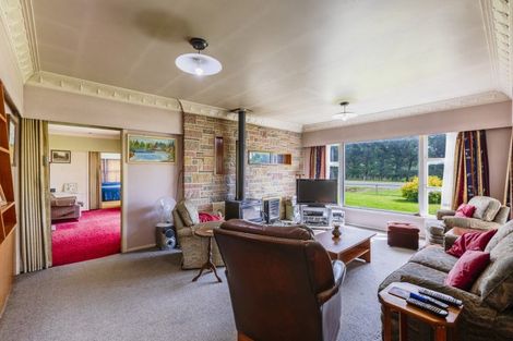 Photo of property in 2415 Takapau Road, Waipukurau, 4200