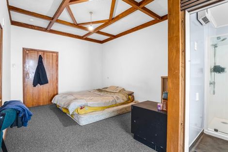 Photo of property in 5 Moore Street, West End, Palmerston North, 4412