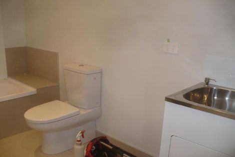 Photo of property in 7 Pohue Avenue, Huapai, Kumeu, 0810