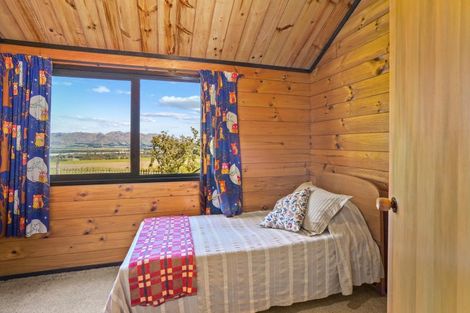 Photo of property in 180 Leader Road West, Waiau, 7395